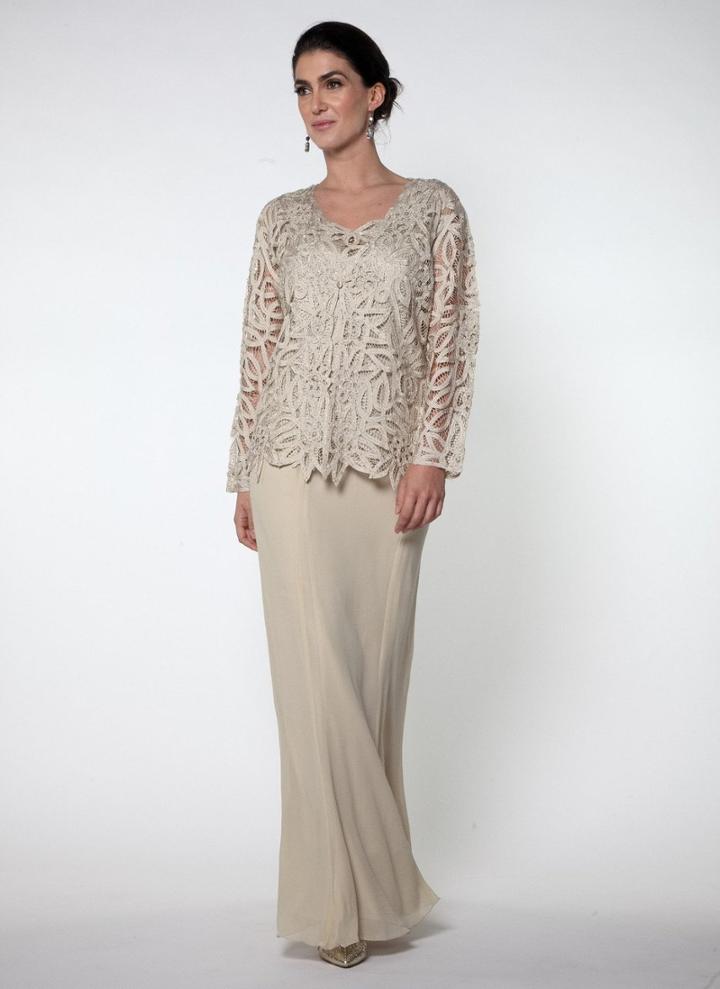Soulmates - D888709 V-neck Twin Set With Solid Skirt