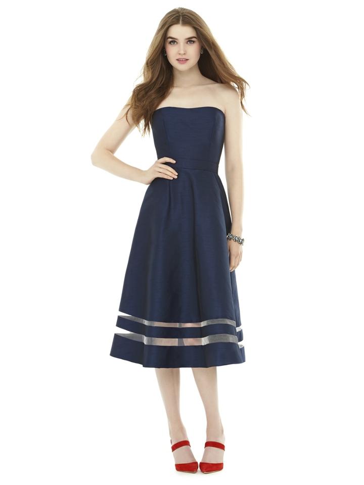 Alfred Sung - D712 Bridesmaid Dress In Midnight