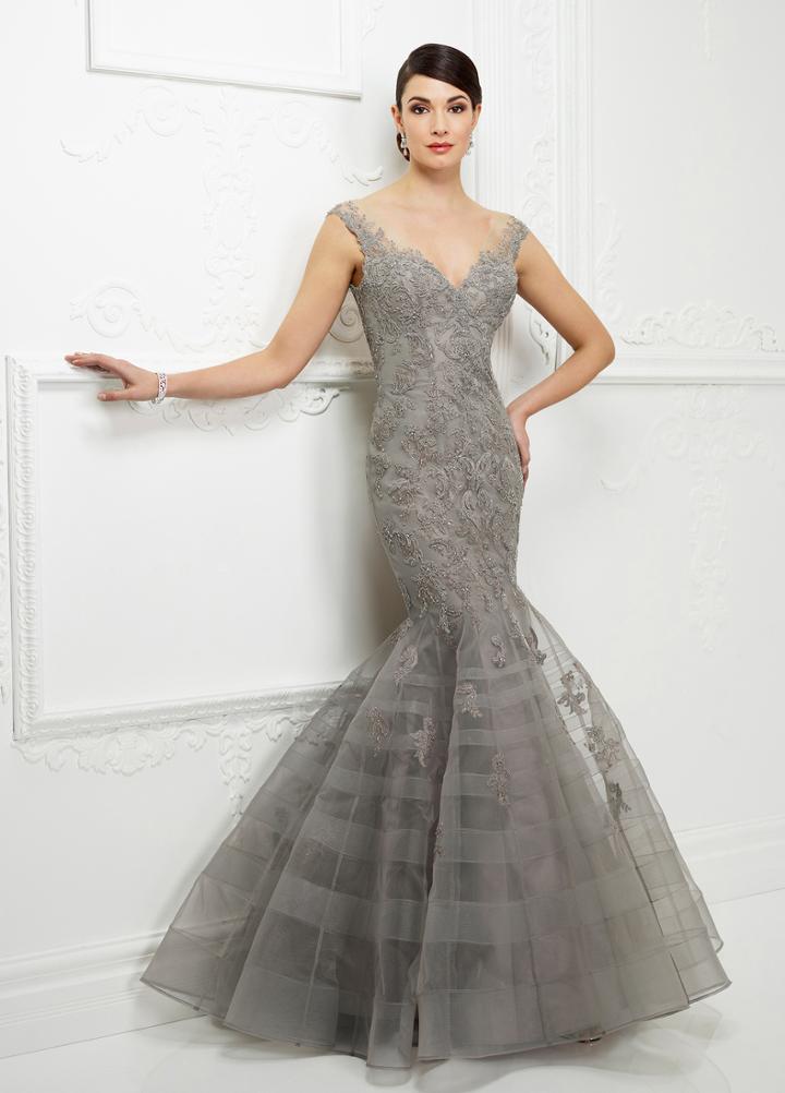 Montage By Mon Cheri - 217d81 Laced V-neck Mermaid Dress