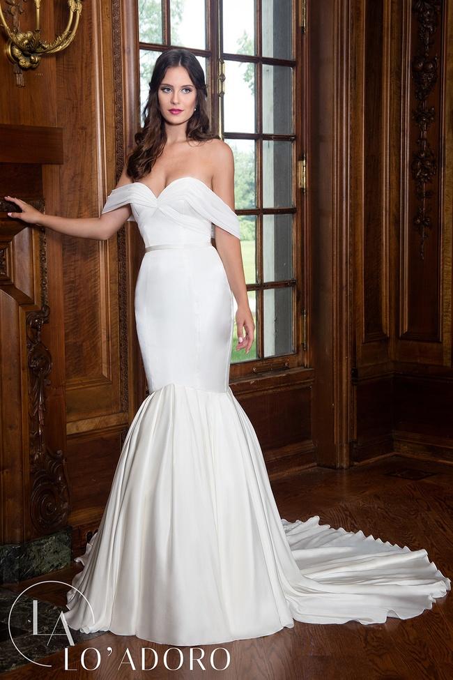 Rachel Allan Bridal - Off-shoulder Mermaid Dress With Train M605