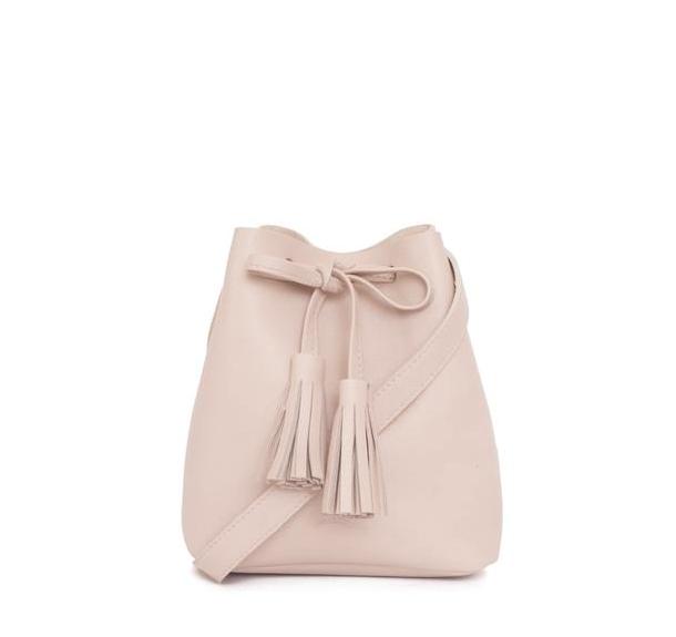 Margaret Elizabeth - The Greta In Cream