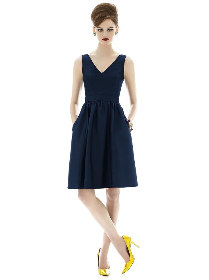 Alfred Sung - D640 Bridesmaid Dress In Midnight