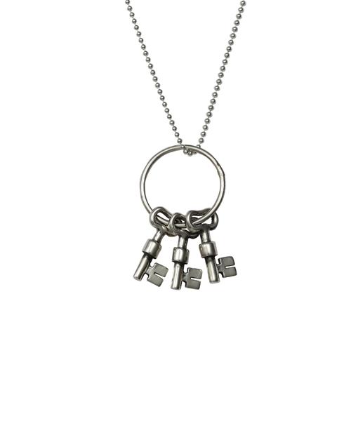 Femme Metale Jewelry - Skeleton Keys Charm Necklace