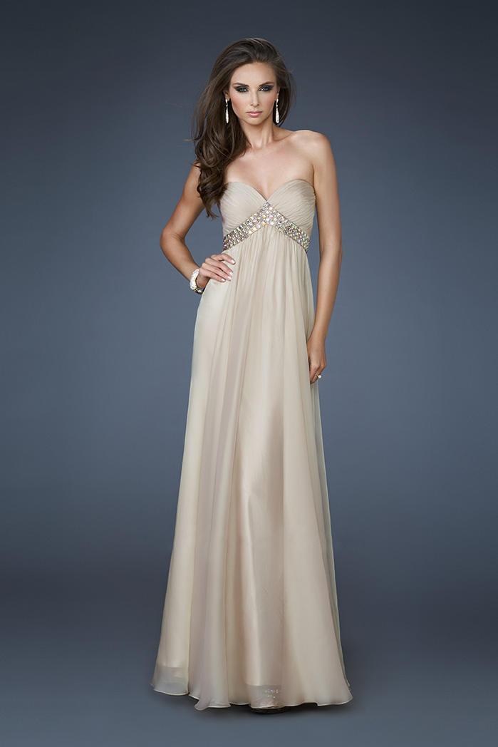 La Femme - 18401 Embellished Pleated Sweetheart Chiffon Dress