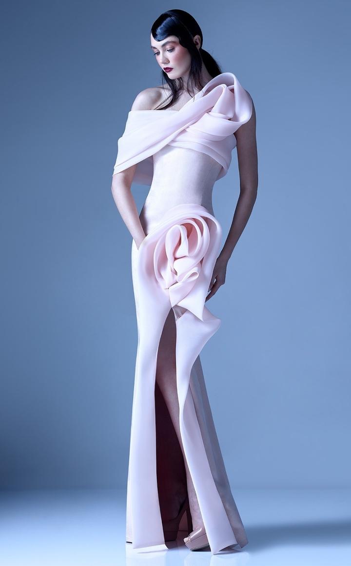 Mnm Couture - G0935 One Shoulder 3d Floral Accent Fitted Gown W Slit