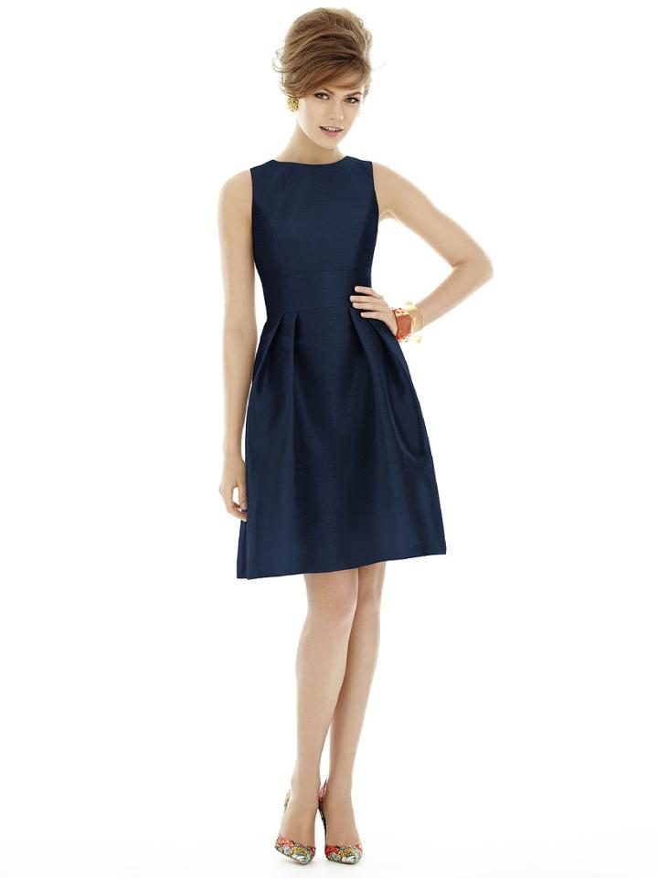 Alfred Sung - D679 Bridesmaid Dress In Midnight
