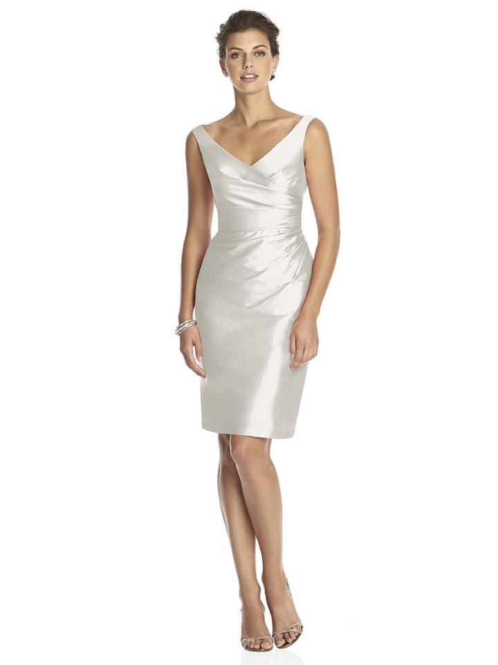 Alfred Sung - D644 Bridesmaid Dress In Snow White