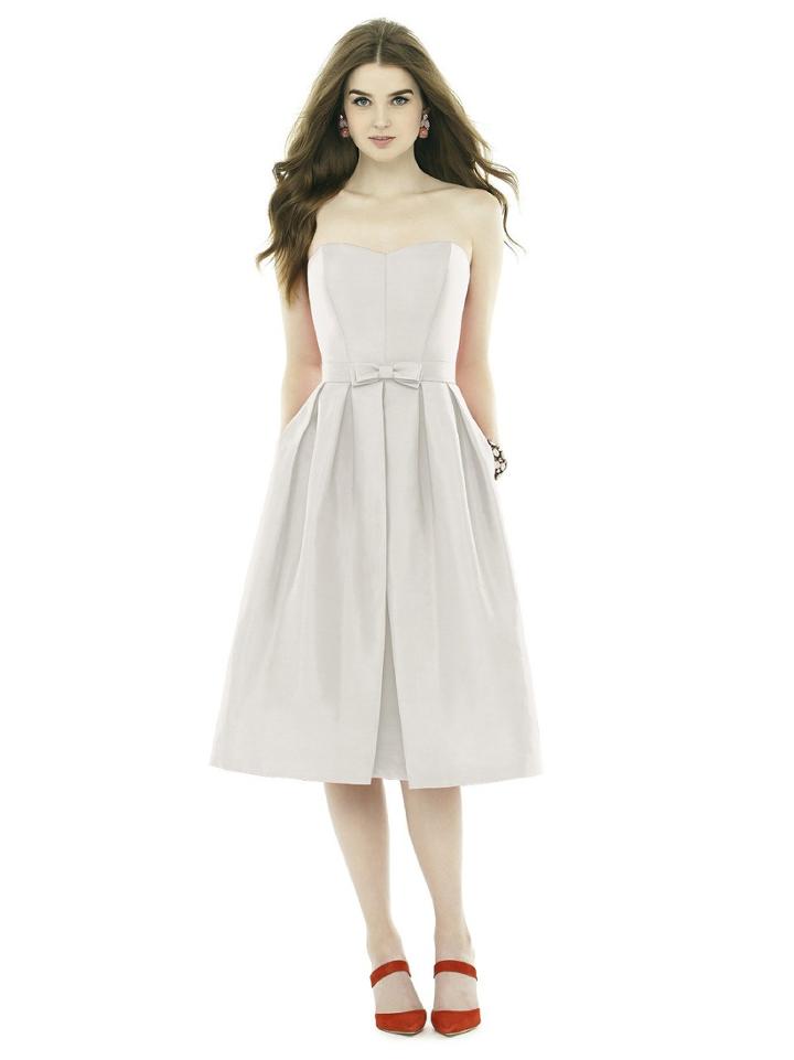 Alfred Sung - D717 Bridesmaid Dress In Snow White