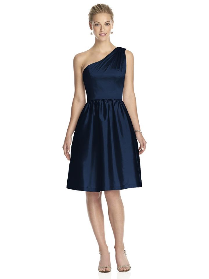 Alfred Sung - D530 Bridesmaid Dress In Midnight