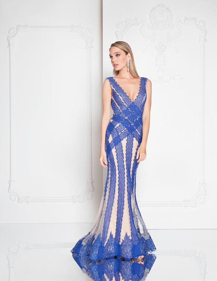 Terani Couture - 1812gl6510 Deep V-neck Lace Fitted Gown