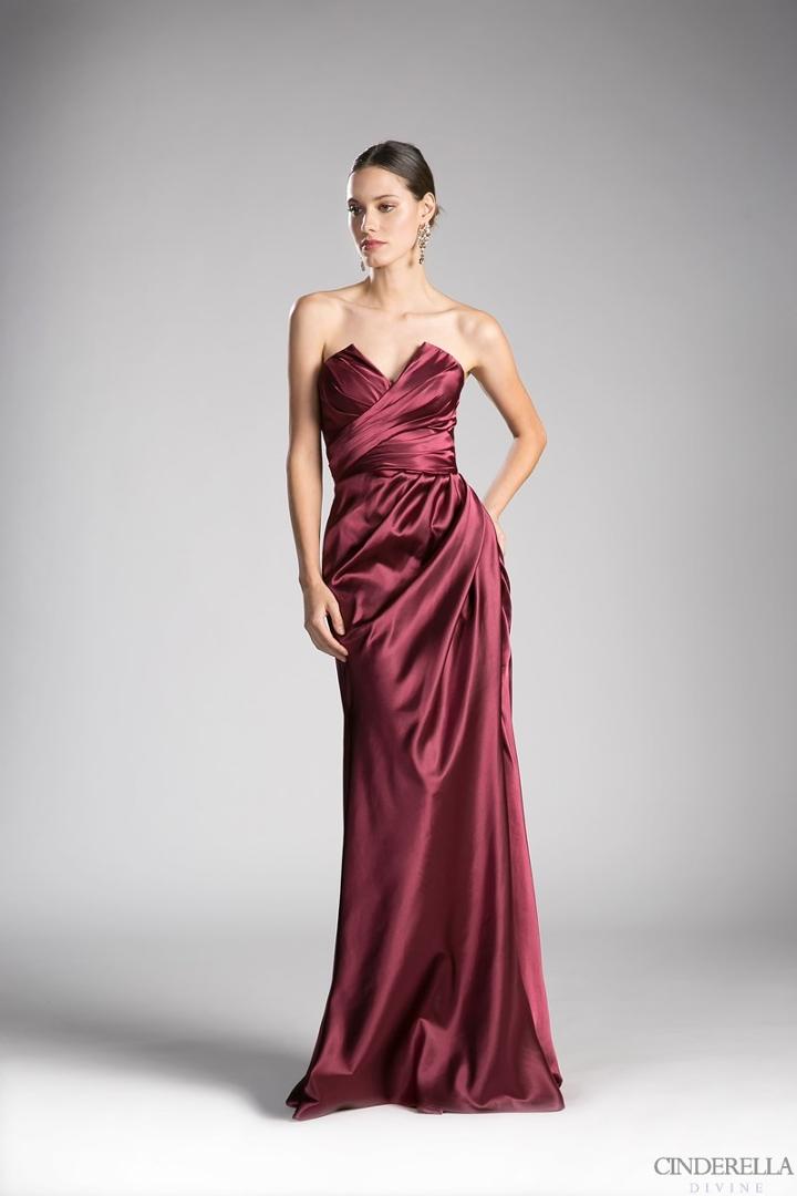 Cinderella Divine - Strapless Ruched V-neck Sheath Dress