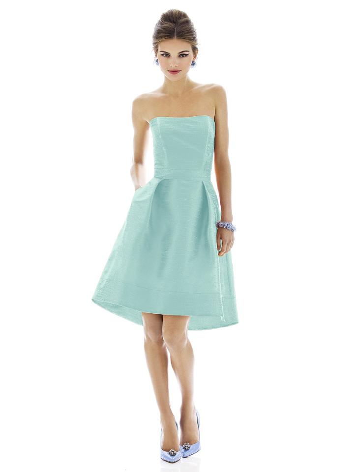 Alfred Sung - D580 Bridesmaid Dress In Seaside