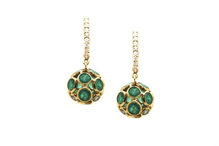 Tresor Collection - Emerald Origami Sphere Ball Earrings On Adiamond Huggies In 18k Yellow Gold
