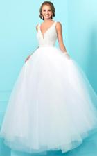 Tiffany Homecoming - Sparkling V-neck Tulle Long Evening Gown 16241
