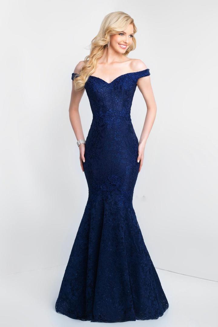 Intrigue - 425 Off-shoulder Floral Lace Mermaid Gown