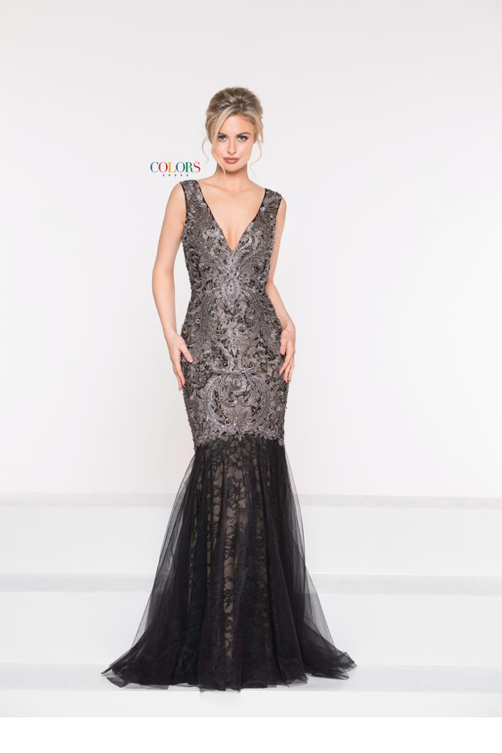 Colors Dress - 1998 Embellished Lace Deep V-neck Trumpet Gown