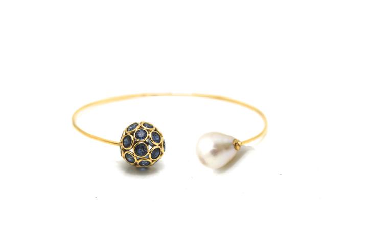 Tresor Collection - Blue Sapphire & Pearl Bangle In 18k Yellow Gold