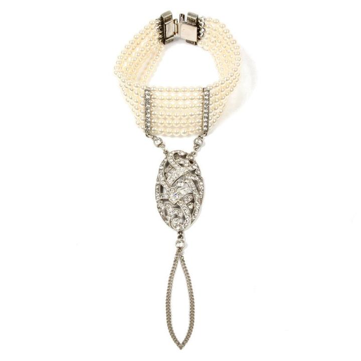 Ben-amun - Belle Epoque Hand Bracelet With Oval Pendant