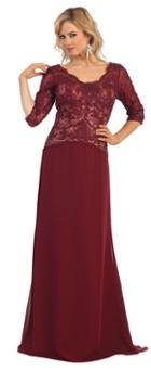 Scalloped Scoop Neckline Laced Top Long Gown In Â¾ Sleeve