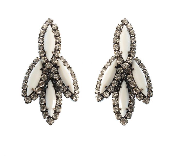Elizabeth Cole Jewelry - Petite Bacall Earring 6158327557