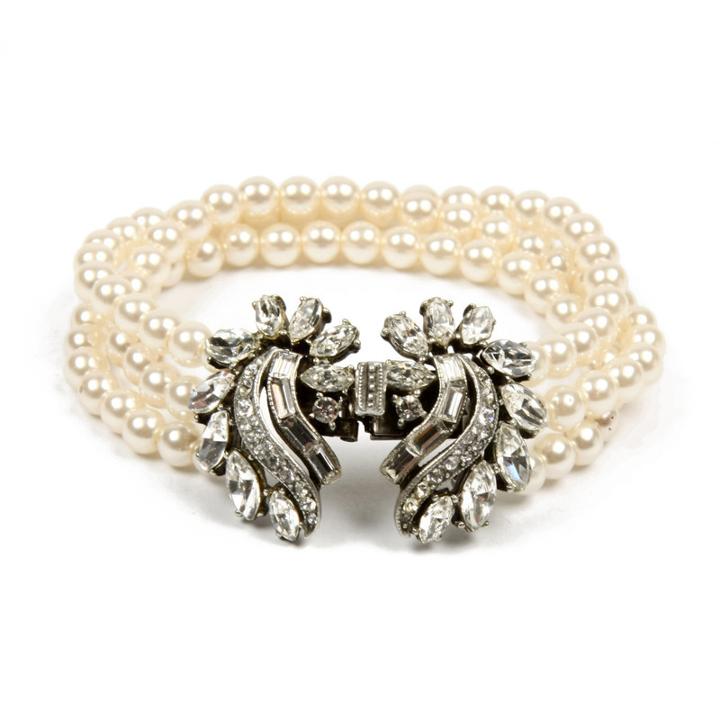 Ben-amun - Pearl Bracelet With Rounded Swirl Crystal Clusters
