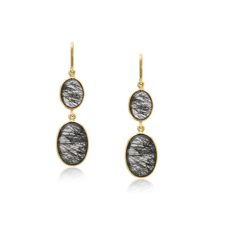 Tresor Collection - Black Rutile Oval Earring In 18k Yellow Gold