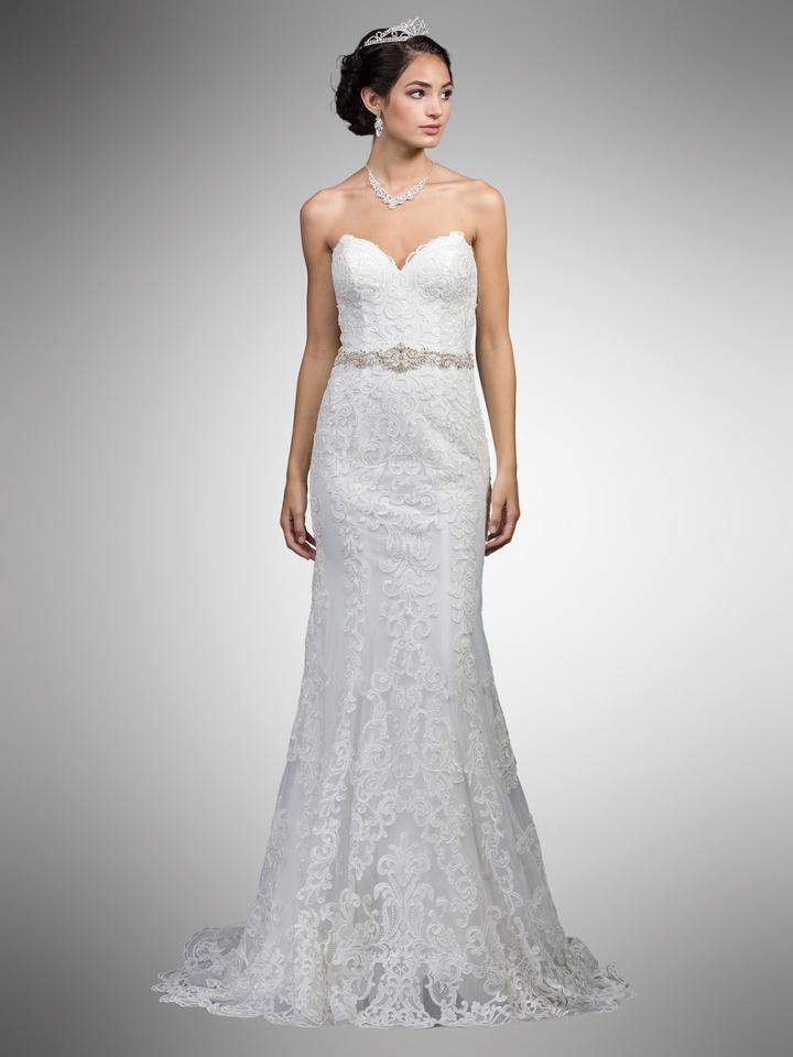 Dancing Queen - 17 Accented Lace Sweetheart Sheath Gown