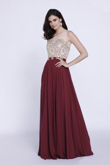 Nox Anabel - 8252 Appliqued Bodice A-line Gown