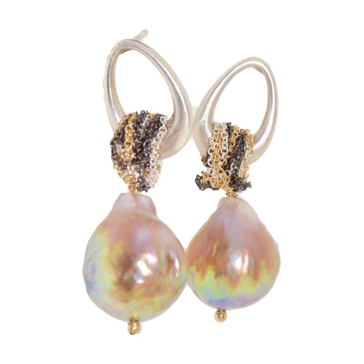 Mabel Chong - Under The Sea Pearl Earrings