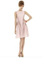 Alfred Sung - D679 Bridesmaid Dress In Pearl Pink