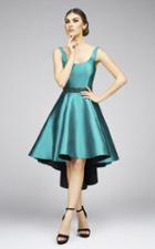 Ieena For Mac Duggal - 25012 V Neck Cocktail Dress In Emerald Green