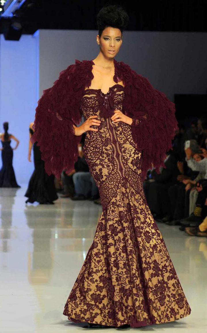 Mnm Couture - 2038b Luxurious Lace Sweetheart Mermaid Gown