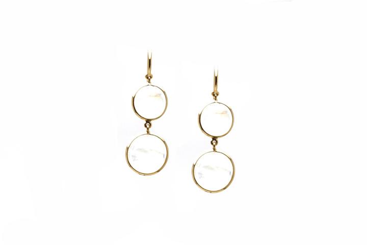 Tresor Collection - 18k Yellow Gold Earring With Rainbow Moonstone Smooth Round