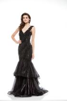 Colors Dress - 1964 V-neck Lace Applique Tiered Mermaid Gown