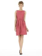 Alfred Sung - D700 Bridesmaid Dress In Candy Coral