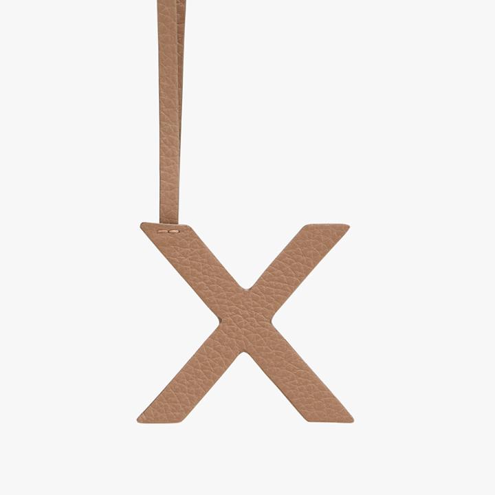 Women's Letter Charm In Cappuccino/ecru | Size: X | Pebbled Leather By Cuyana