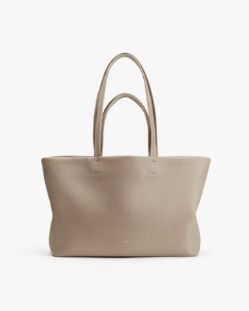 Women's Small Easy Tote Bag In Stone | Pebbled Leather By Cuyana