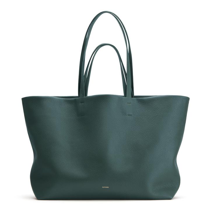 Women's Classic Easy Tote Bag In Pine | Pebbled Leather By Cuyana