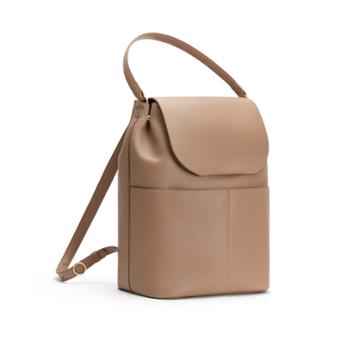 Women's Leather Backpack In Cappuccino | Size: 16 | Pebbled Leather By Cuyana