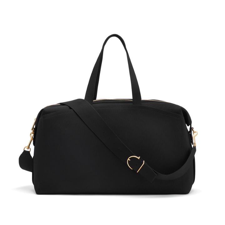 Women's Large Recycled Travel Bag In Black | Recycled Plastic By Cuyana