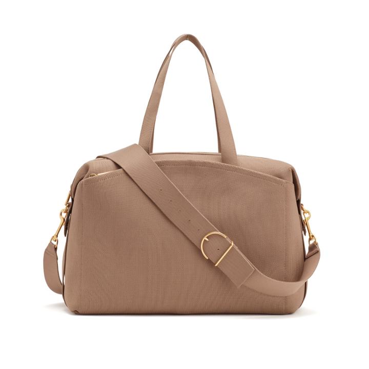 Women's Medium Recycled Travel Bag In Brown | Recycled Plastic By Cuyana