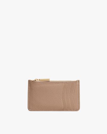 Women's Zip Cardholder In Cappuccino | Pebbled Leather By Cuyana