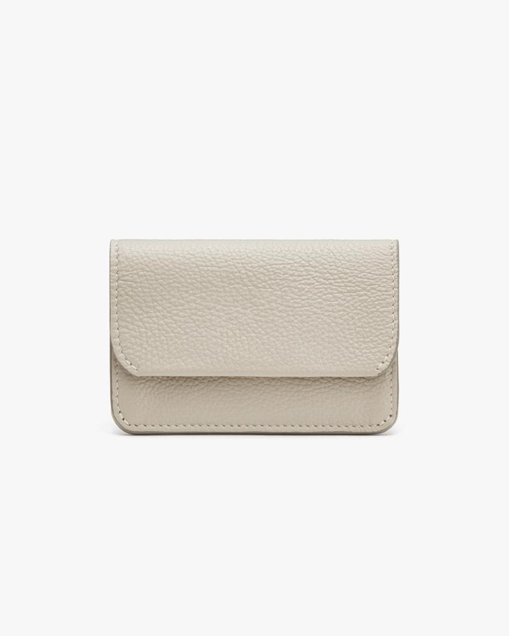 Women's Flap Cardholder In Grey | Pebbled Leather By Cuyana