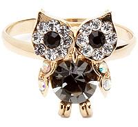 Dailylook Crystal Owl Ring In Gray At Dailylook