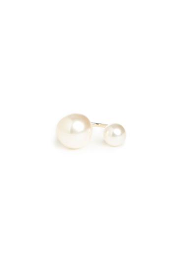 Dailylook J.o.a Double Pearl Ring In Pearl 6 At Dailylook
