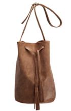 Dailylook Jesslyn Blake Leather Bucket Bag In Camel At Dailylook