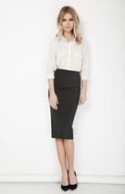 Dailylook Nikki Giovanni Sassy Pencil Skirt In Charcoal S - L At Dailylook
