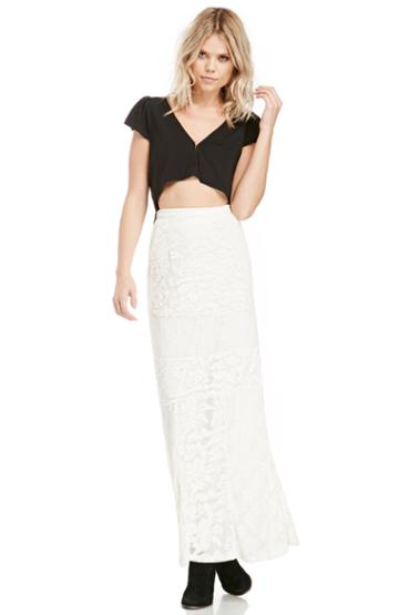 Dailylook Gypsy05 Inanna Embroidered Panel Maxi Skirt In Ivory Xs - M At Dailylook