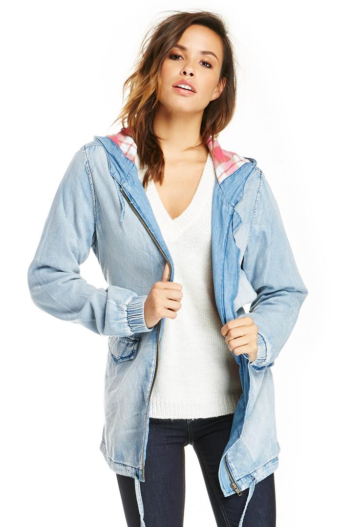 Dailylook Minkpink Hay Seed Anorak Jacket In Blue Xs / S At Dailylook