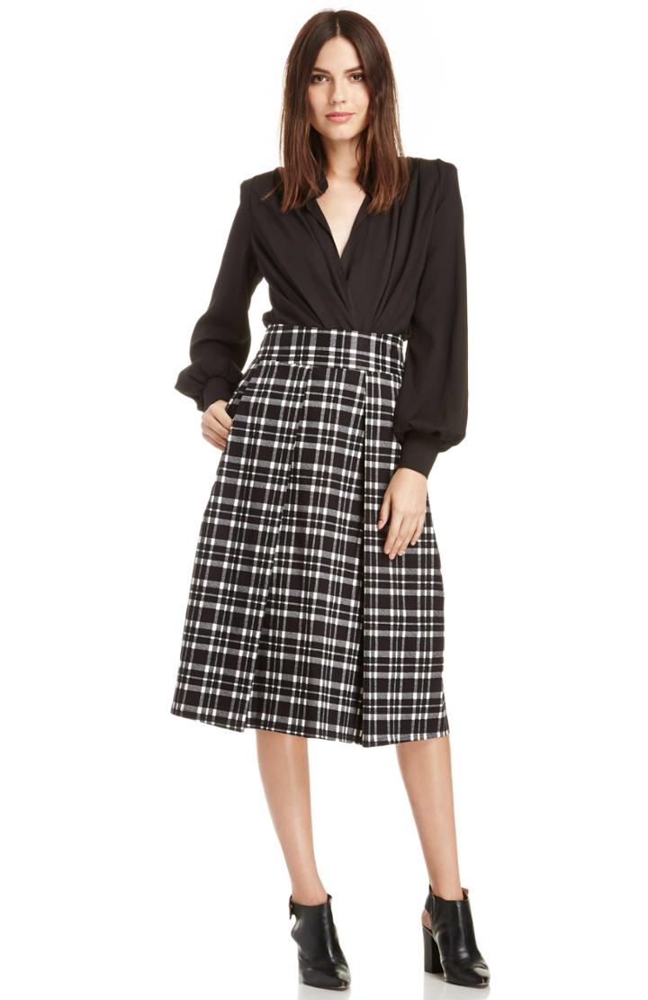 Dailylook J.o.a. Plaid Midi Skirt In Black / White Xs - S At Dailylook